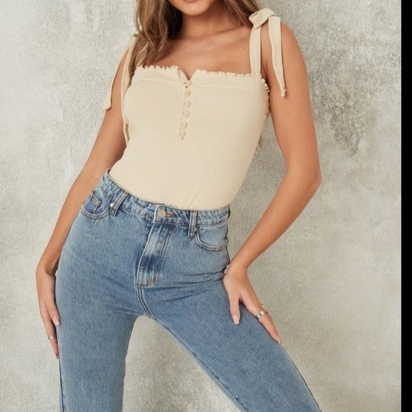 Beautiful Rib Knit Button Decor Lettuce Trim Across Top Tie Straps Bodysuit - Picture 2 of 7